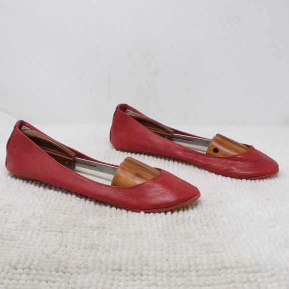 Vera cuoio Shoes - SALE Vera Cuoio Ballet Flats Red Leather Size 14.5